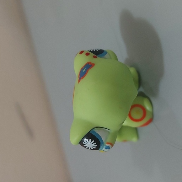 Littlest pet shop lot 9 pets and extra toy - Picture 9 of 11